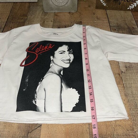 Selena Cropped Top Small  Long Sleeves White - Picture 9 of 12